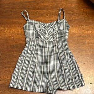URBAN OUTFITTERS XS ROMPER FLANNEL STYLE ROMPER CUTE UO CUTE MINI DRESS ROMPER